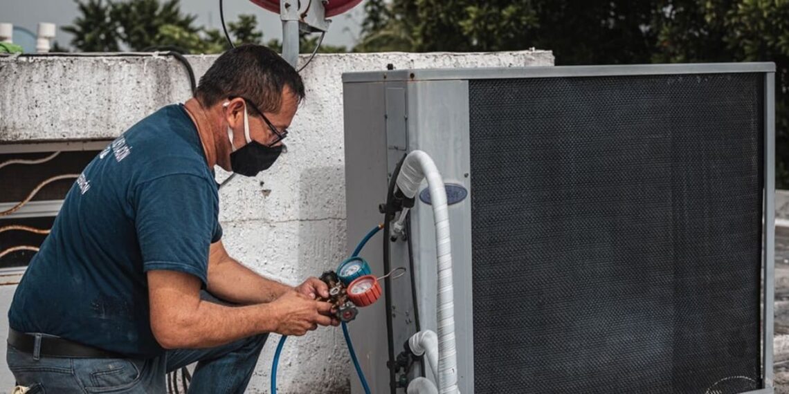 Illustration of refrigerant collection which is Recoolit's main service. Credit: Recoolit