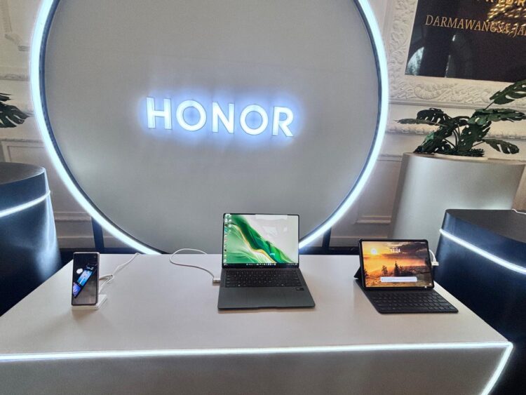 Honor comes back to Indonesia, here are the specification of Honor smartphone