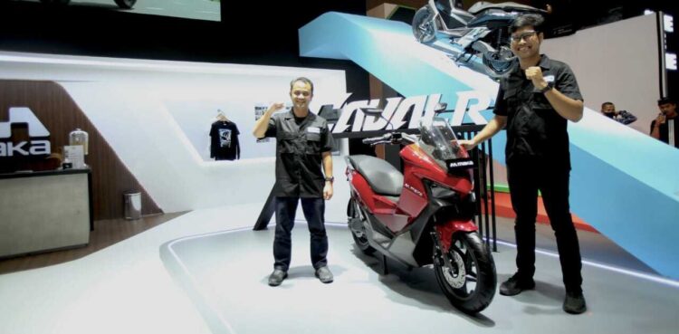 Maka Cavalry is displayed at IIMS 2025. Credit: Maka Motors