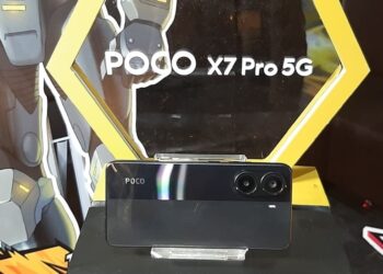 Poco X7 Pro 5G is available in black and green. Credit: Sinta