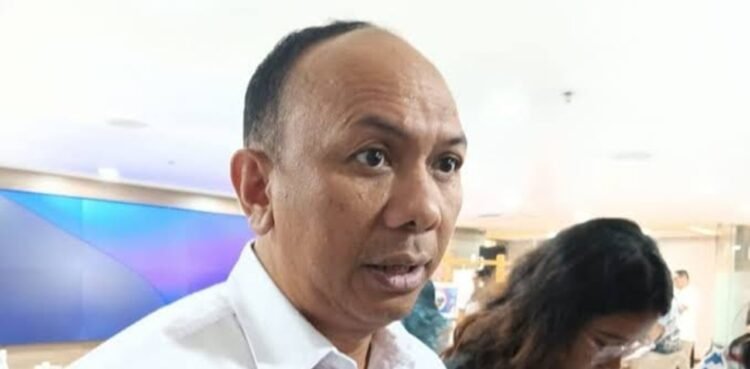 Wayan Toni talked about 100 Mbps internet for Rp100,000. Credit: Komdigi