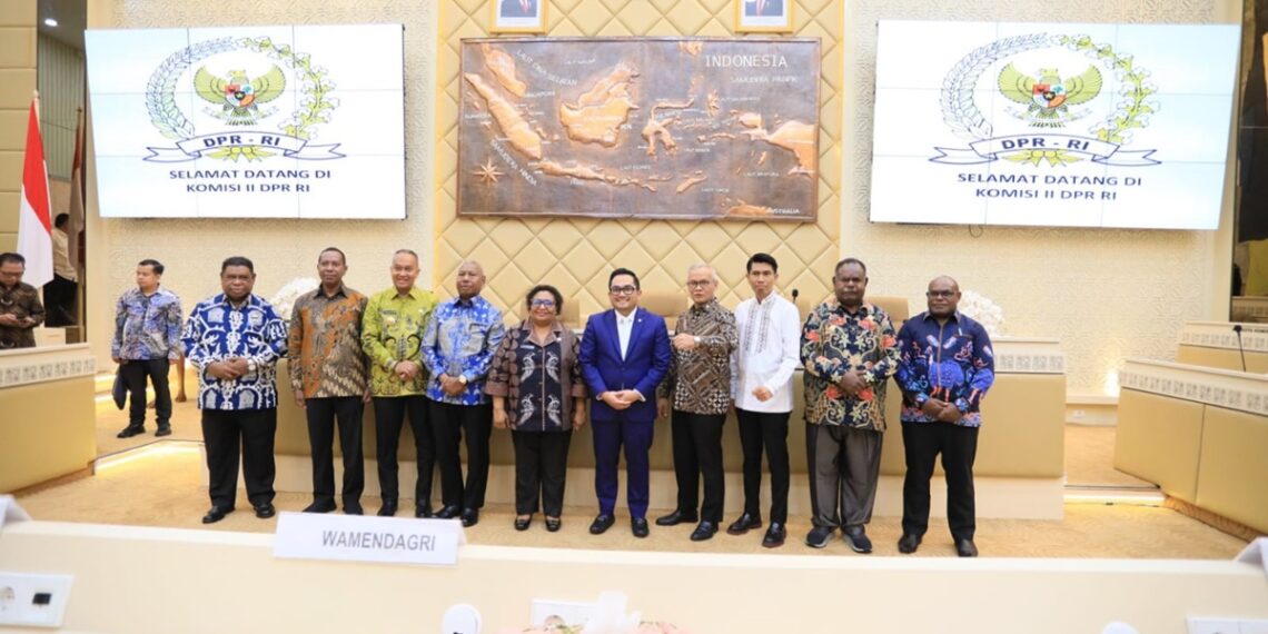 Home Affairs Deputy Minister Ribka Outlines Developments in Four New Autonomous Regions in Papua