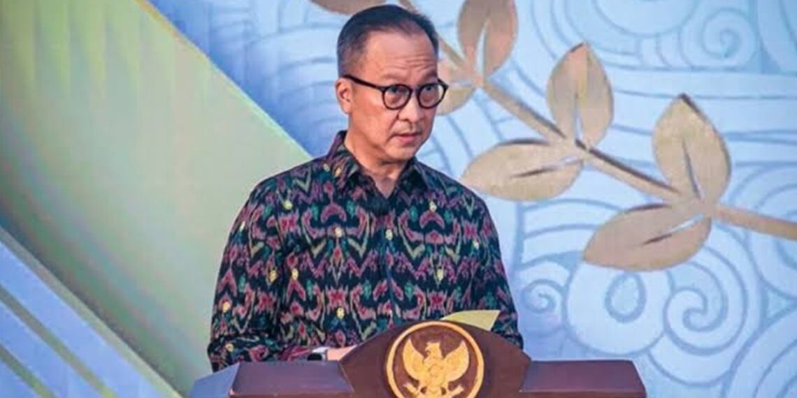 Agus Gumiwang Kartasasmita talked about the closure of Yamaha factories in East Jakarta and Bekasi. Credit: Ministry of Industry