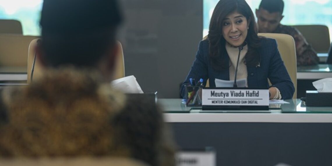 Meutya Hafid conveyed that Komdigi will support modern transmigration program (03/06). Credit: Komdigi