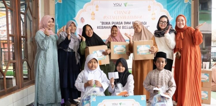 Y.O.U and Dompet Dhuafa have organized activities such as sharing iftar meals and Ramadan parcels in Rancabungur Village, Ranca Bungur District, Bogor Regency, West Java (03/07). Credit: Y.O.U
