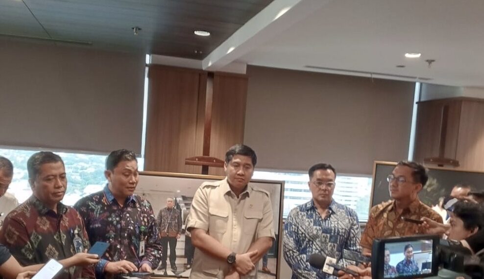 Meeting with Goto, Minister Ara to allocate 2,000 subsidized housing to online taxi drivers