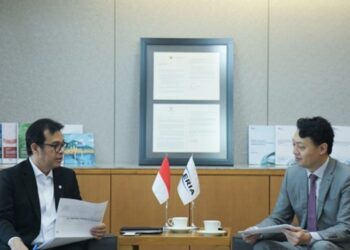Indonesia's Komdigi and the University of Tokyo discussed AI development. Credit: Komdigi