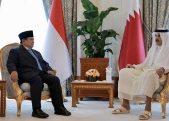 Prabowo Subianto met with Sheikh Tamim to discuss Qatar's readiness to invest in Danantara Indonesia. Credit: BPMI
