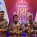 Serang Regent Ratu Tatu Chasanah (center) has won the BUMD Awards in the Mentor category. Credit: Serang Regency Govt