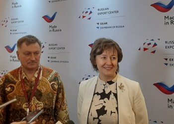 Veronika Nikishina, General Director of the Russian Export Center (right), at the Raffles Jakarta Hotel (04/14). Credit: Sinta