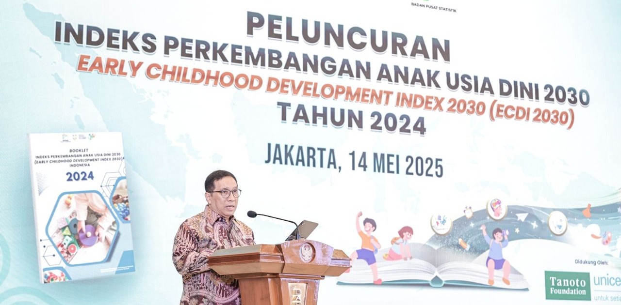 Febrian Alphyanto Ruddyard, Deputy Head of Bappenas, emphasized the importance of Indonesia leveraging its demographic bonus. Credit: Haris