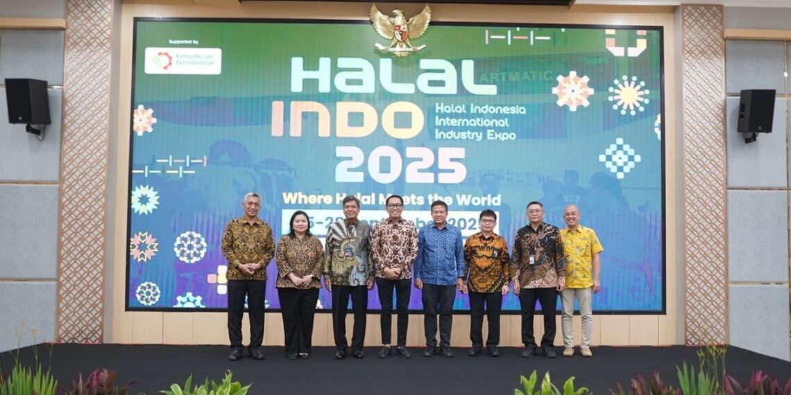 Halal Indo 2025 launch at the office of the Ministry of Industry (04/29). Credit: Dyandra Promosindo