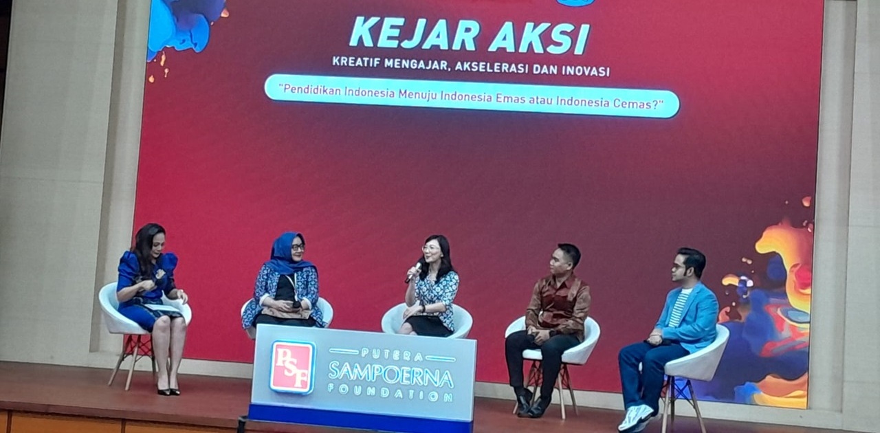 The discussion forum adopted the theme ‘Indonesian Education: Towards Golden Indonesia or Anxious Indonesia?’ Credit: Haris